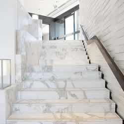 Scale in marmo